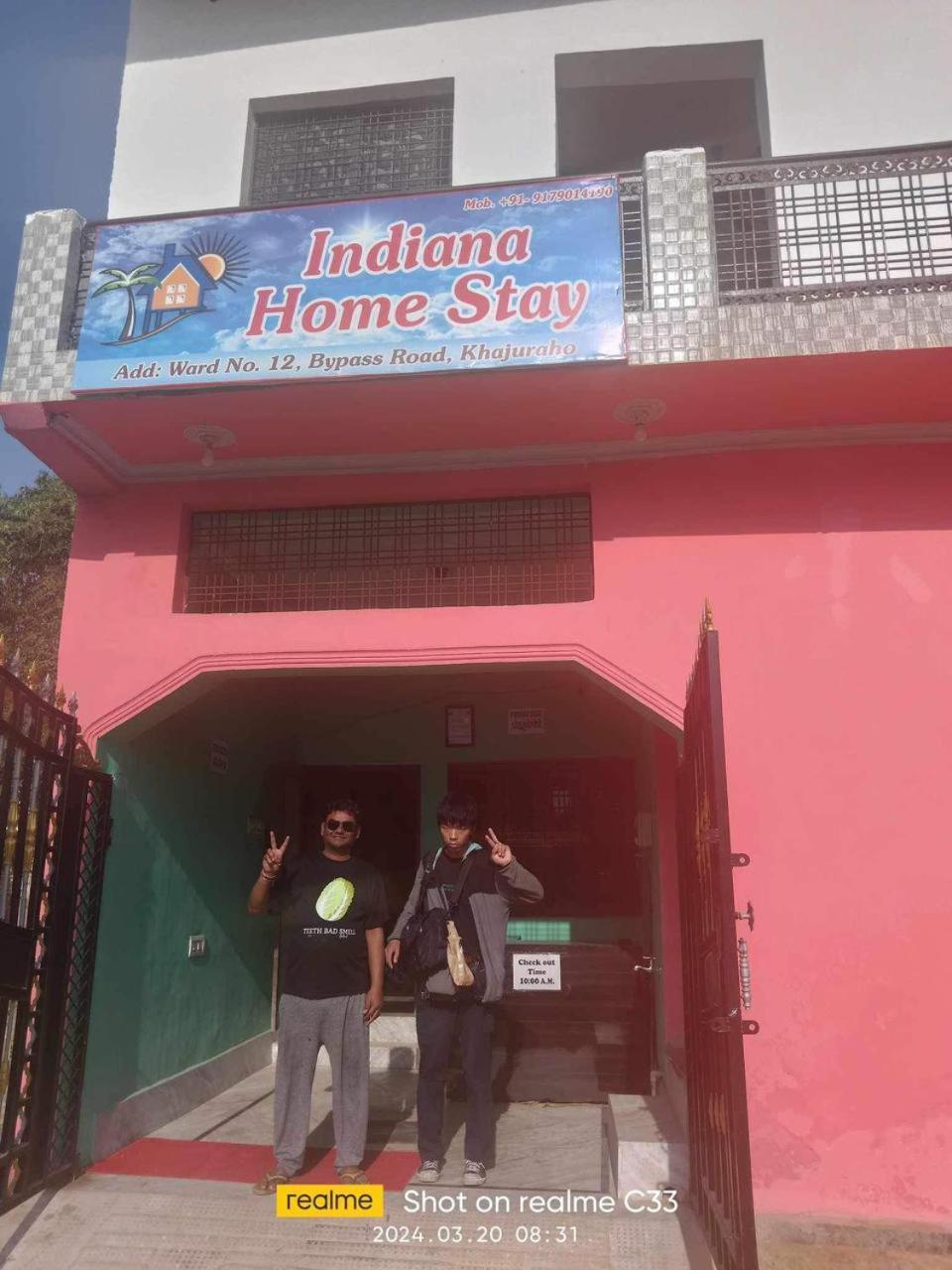 Indiana Home Stay Khadzsuráhó Kültér fotó